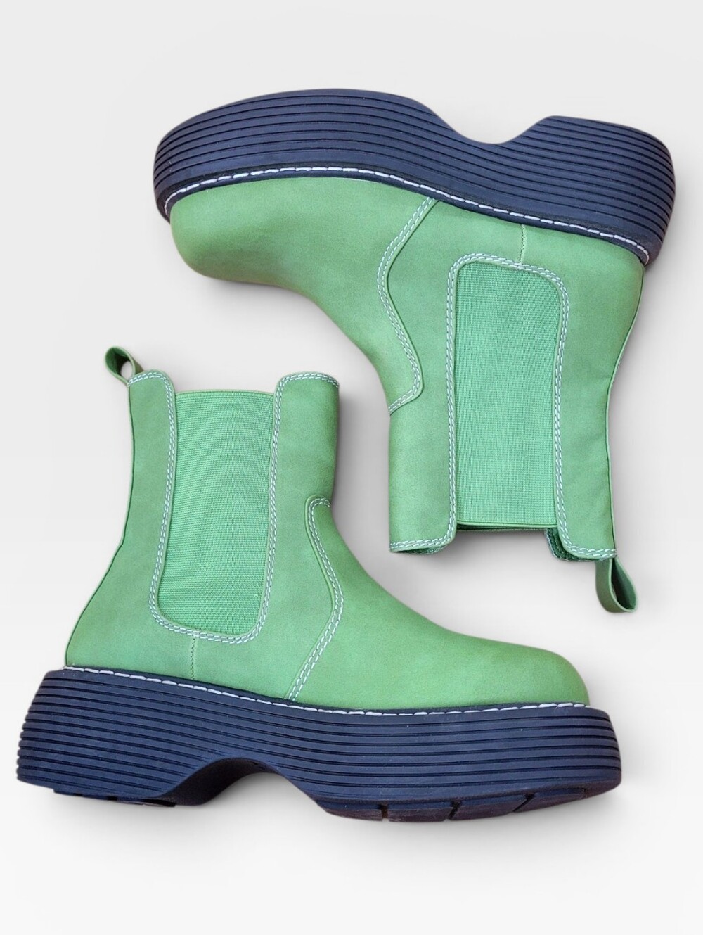 Dolls Kill Delia's Atomic Rebellion Green Vegan Suede Platform Chelsea Boots 7
